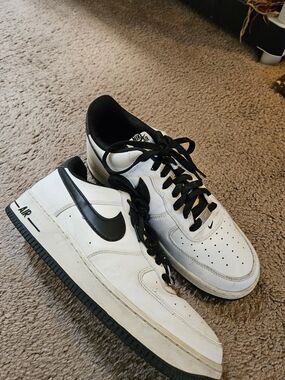 Nike Air Force 1 Low White/Black Leather Sneakers